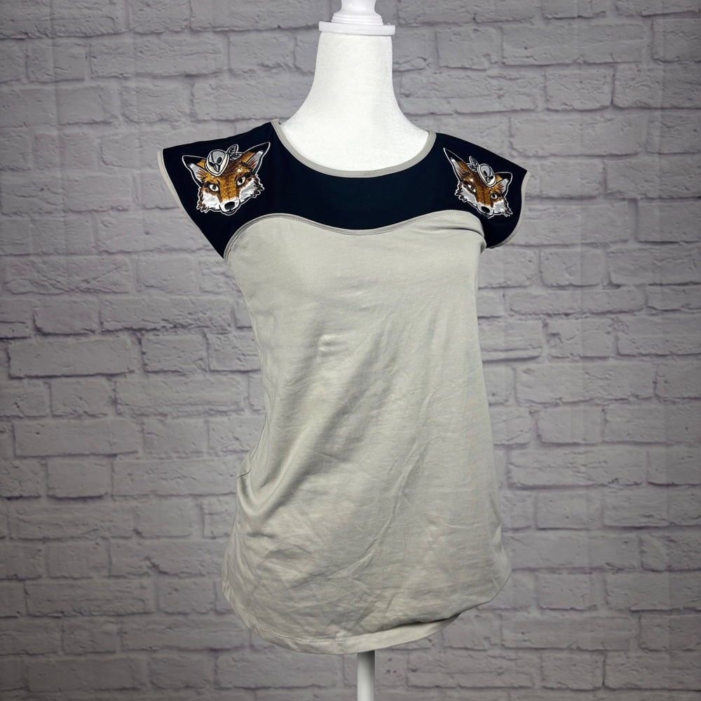 Y2K Too Fast Brand Large Grey Black Fox Embroidery Cap Sleeve Top Gothic
